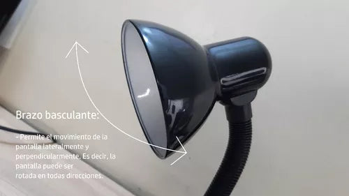 Lampara de escritoio color negro