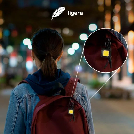 LAM-180 MINI LINTERNA LED TIPO LLAVERO RECARGABLE STEREN