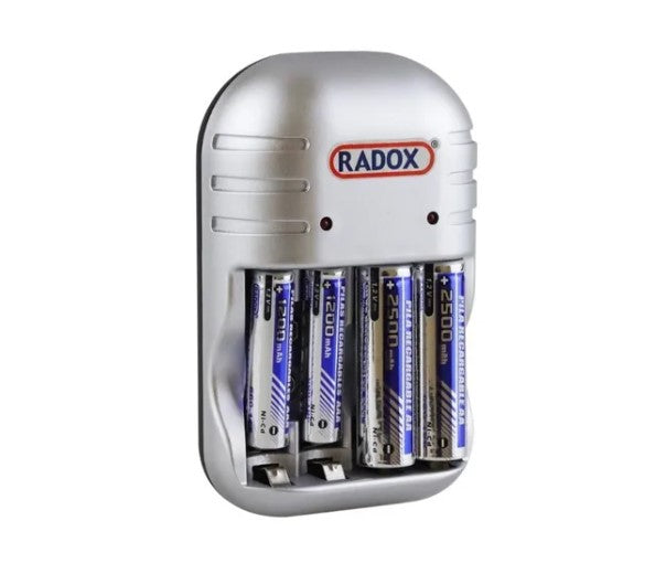 660-166 CARGADOR 4 BATERIAS AA AAA 9V 2AA Y 2AAA INCLUIDAS RADOX